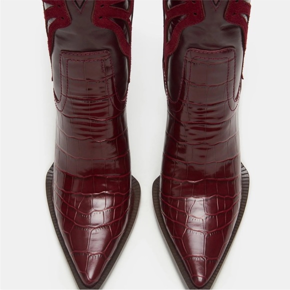 Steve Madden Kaz Burgundy Heeled Boots - Picture 4 of 5